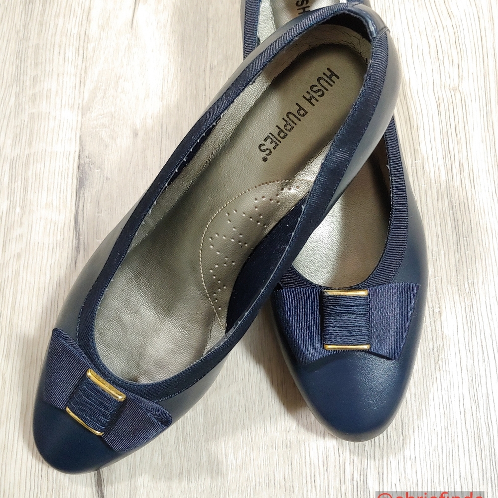 Hush Puppies Navy Blue cushioned insoles bow pump sz 8 NEW